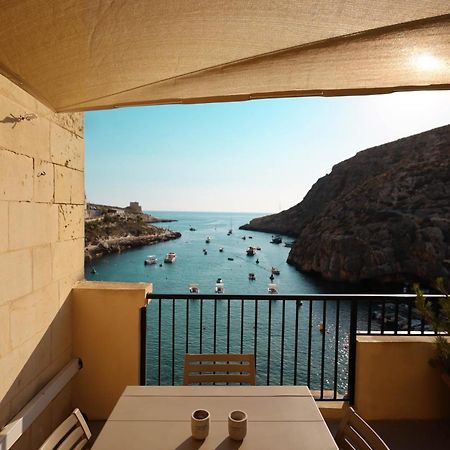 Seafront Duplex Penthouse With Terrace Overlooking Xlendi Bay Eksteriør billede